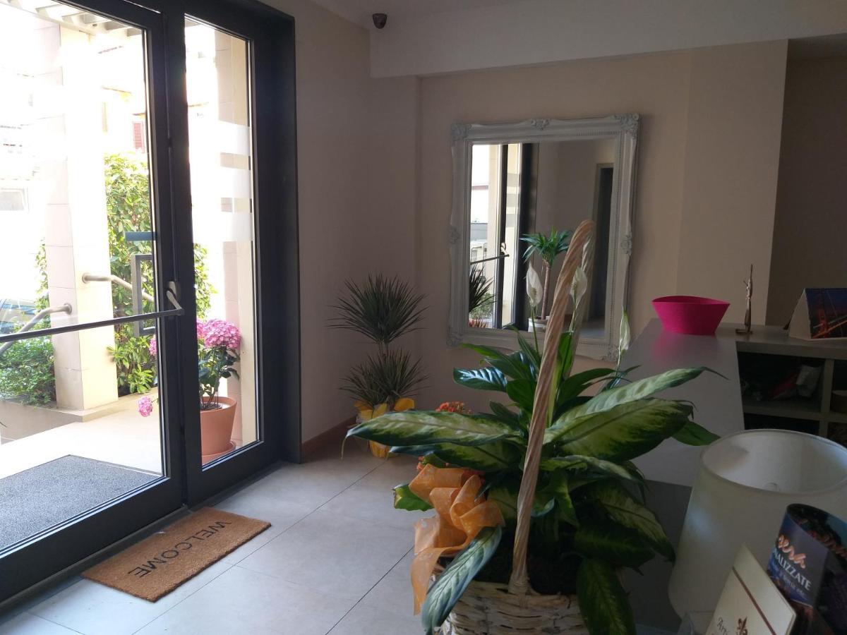 Appartamenti La Piazzetta Vicino A Firenze Signa Exterior foto